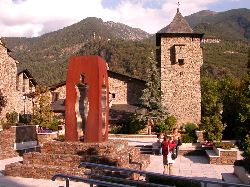 Archivo:Andorralavella02.jpg