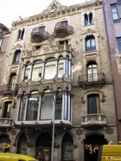 Casa Berenguer, Barcelona (1907-1908), junto con Joaquim Basegoda
