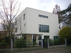 Consulta y vivienda del Dr. Rabe, Zwenkau, Alemania (1929-1930)