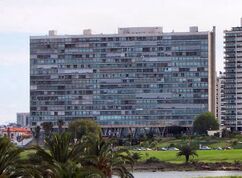 Edificio Panamericano, Montevideo (1960-1964)