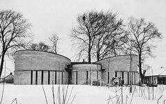 Centro preescolar para enfermos mentales, Eslöv (1967), junto con Karl Koistinen