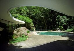 Niemeyer.CasaCanoas.4.jpg