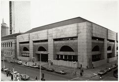 Edificio Johnson, Biblioteca Pública de Boston, Massachusetts (1973)