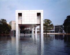 Museo de Arte Moderno de Gunma (1971-1974)