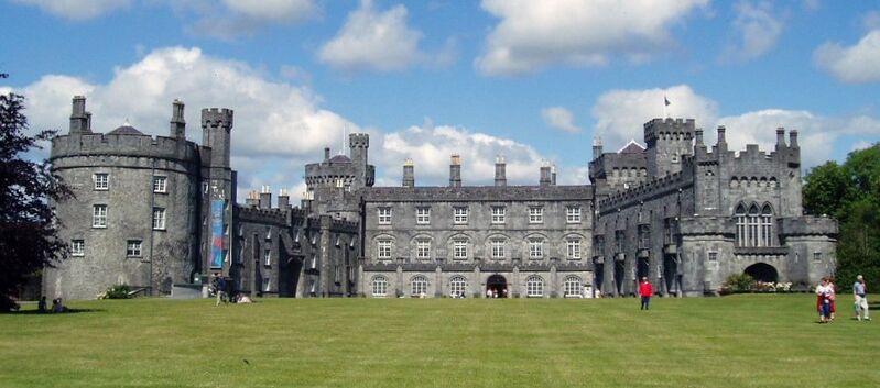 Archivo:Kilkenny Castle cropped version.jpg