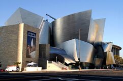 Sala de Conciertos Walt Disney]], Los Ángeles, EE.UU. (1999-2003)