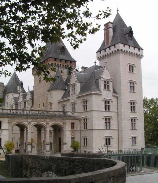 Archivo:ChâteauDePau.jpg
