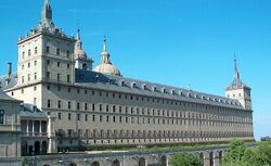 La Ruta Imperial se articula alrededor del Real Monasterio de San Lorenzo de El Escorial.