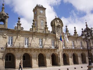 Fachada del ayuntamiento de Lugo.