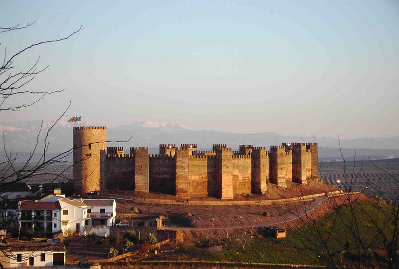 Archivo:Castillo-encina-jaen époque califale.jpg