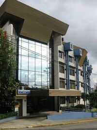 Principios de Geotectura aplicados en la Universidad Latinoamericana de Ciencia y Tecnología en San José, Costa Rica