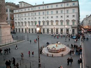 Plaza Colonna.1.jpg