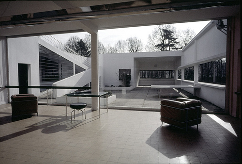 Archivo:Le Corbusier.Villa savoye.9.jpg