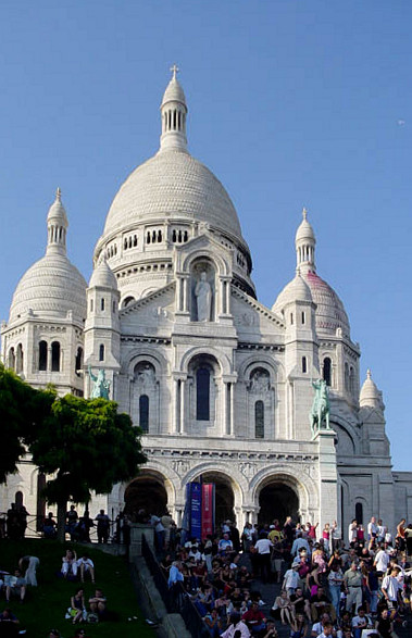 Archivo:Basilica(Paris).JPG