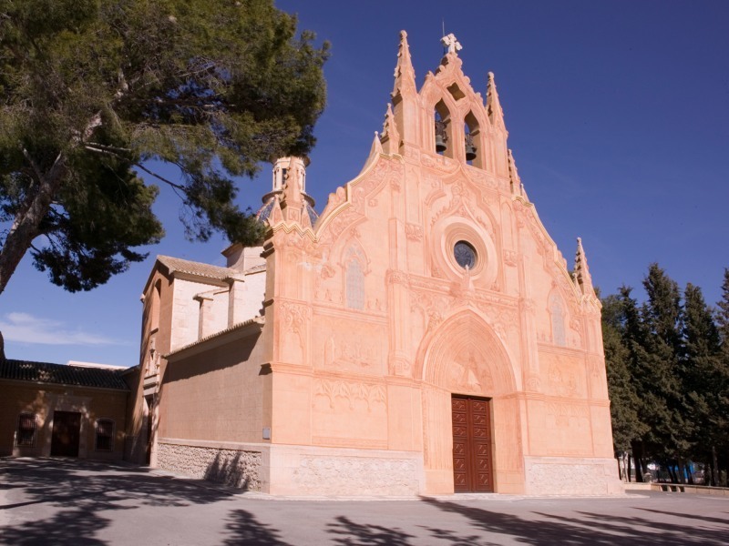 Archivo:Santuario de la Virgen de Gracia, Caudete.jpg