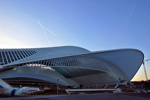 Archivo:Calatrava.estación Lieja.jpg