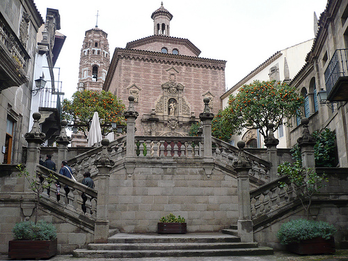 Archivo:Pueblo español. Barcelona.3.jpg