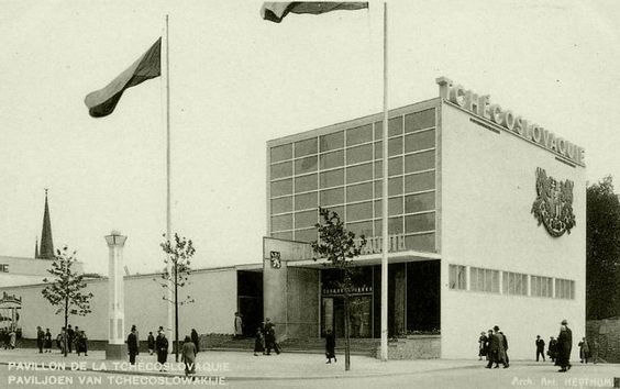 Archivo:Bruselas.Expo1935.PabellonChecoslovaco.jpg