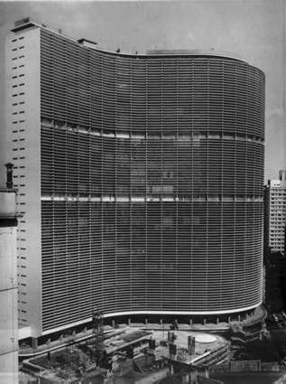 Archivo:Niemeyer.EdificioCopan1.jpg