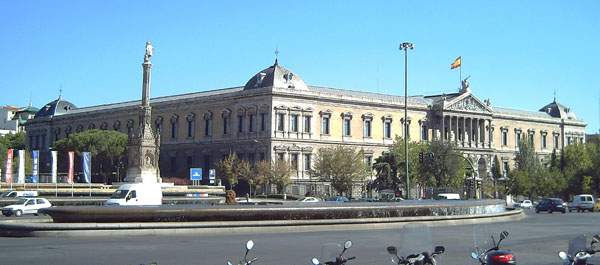 Archivo:Plaza de Colón (Madrid) 02.jpg