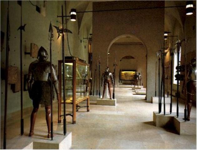 Archivo:Musei-del-castello-sforzesco-milan.jpg
