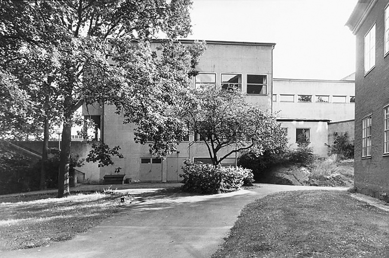 Archivo:Ampliación de la Escuela Secundaria de Karlshamn . Asplund.jpg