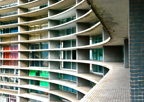 Archivo:Niemeyer.EdificioCopan9.jpg
