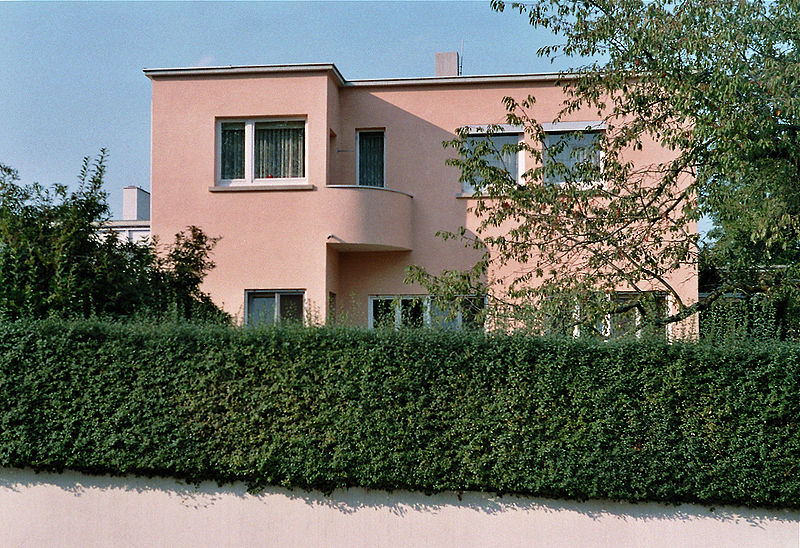 Archivo:Weissenhof photo house south west façade Bourgeois Stuttgart Germany 2005-10-08.jpg