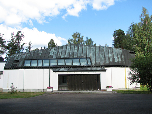 Archivo:Aalto.Iglesia de las Tres Cruces.1.jpg