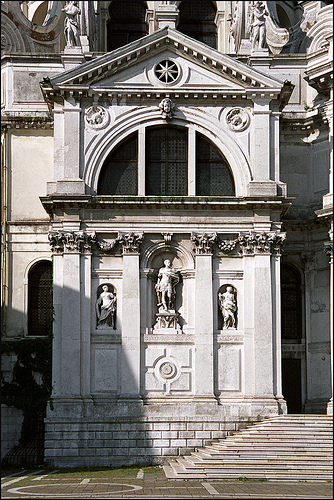 Archivo:Santa María de la Salud.Venecia.3.jpg