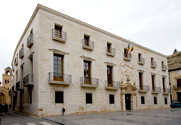 Archivo:Palacio Conde de Pino Hermoso.jpg