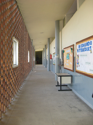Archivo:Reidy.Escuela en Pedregulho.4.jpg