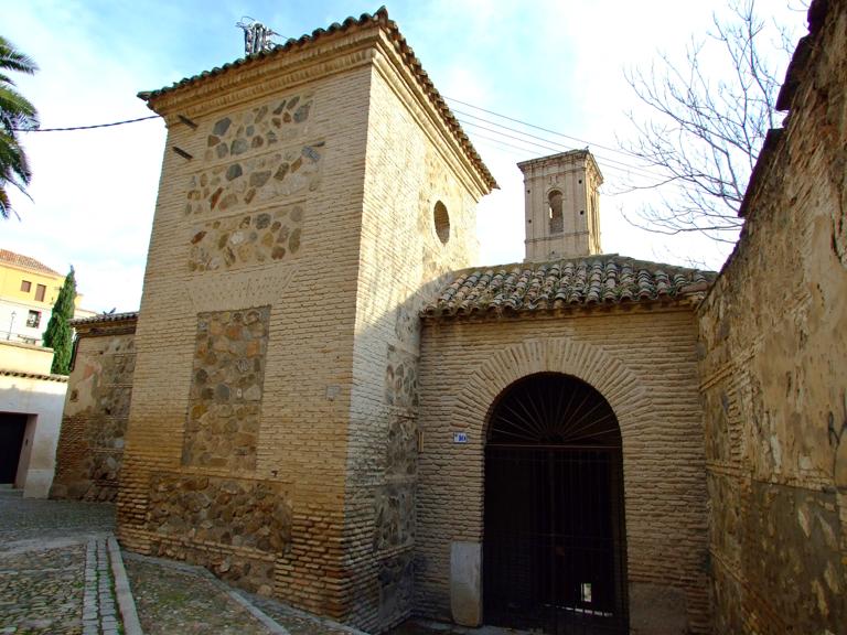 Archivo:Iglesia-san-lorenzo.jpg