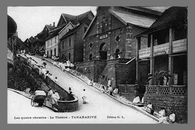 Archivo:Antananarivo Four Roads c1905.jpg