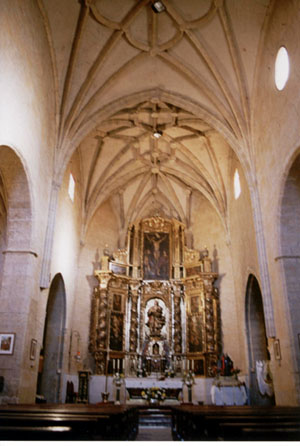 Archivo:AGUILAR DEL RIO ALHAMA-Iglesia de la Asuncion (sXVI).interior.jpg