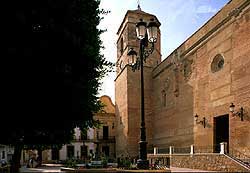 Archivo:Iglesia de Nuestra Señora de la Encarnación .Vera.jpg