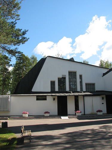 Archivo:Aalto.Iglesia de las Tres Cruces.2.jpg