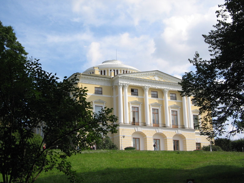 Archivo:Palacio pavlovsk.jpg