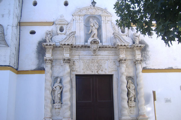Archivo:Iglesia de Jesús Nazareno.Portada.JPG