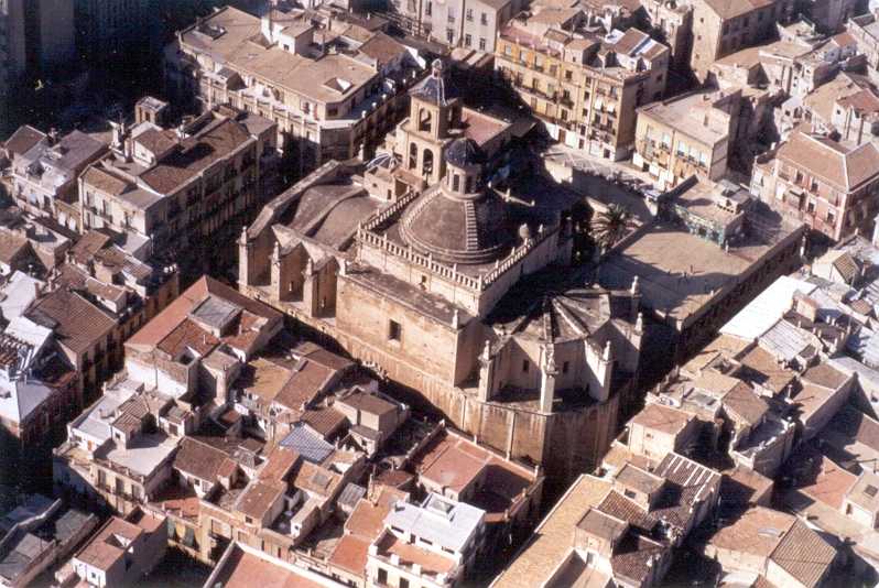 Archivo:Concatedral Alicante.jpg