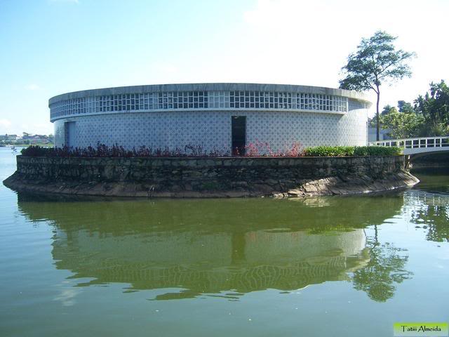Archivo:Niemeyer.CasaDeBaile.5.jpg