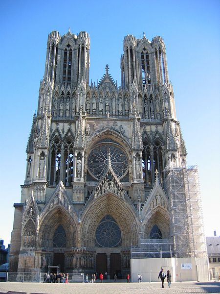 Archivo:Cathedral Notre-Dame de Reims, France.jpg