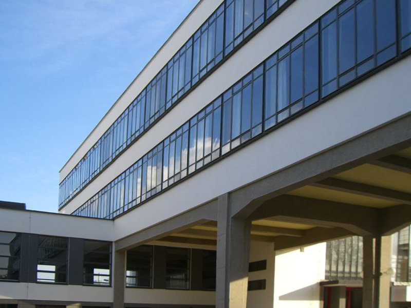 Archivo:Gropius.Edificio Bauhaus.6.jpg
