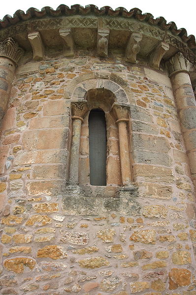 Archivo:Iglesia de San Jorge (Manzaneda), concejo de Gozón - 05.jpg
