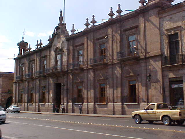 Archivo:Morelia - Palacio de Gobierno.jpg