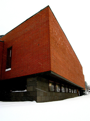 Archivo:Alvar Aalto.Biblioteca de la Universidad Técnica de Otaniemi.6.jpg