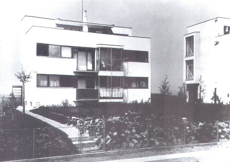 Archivo:Linhart.Edificio de viviendas.jpeg