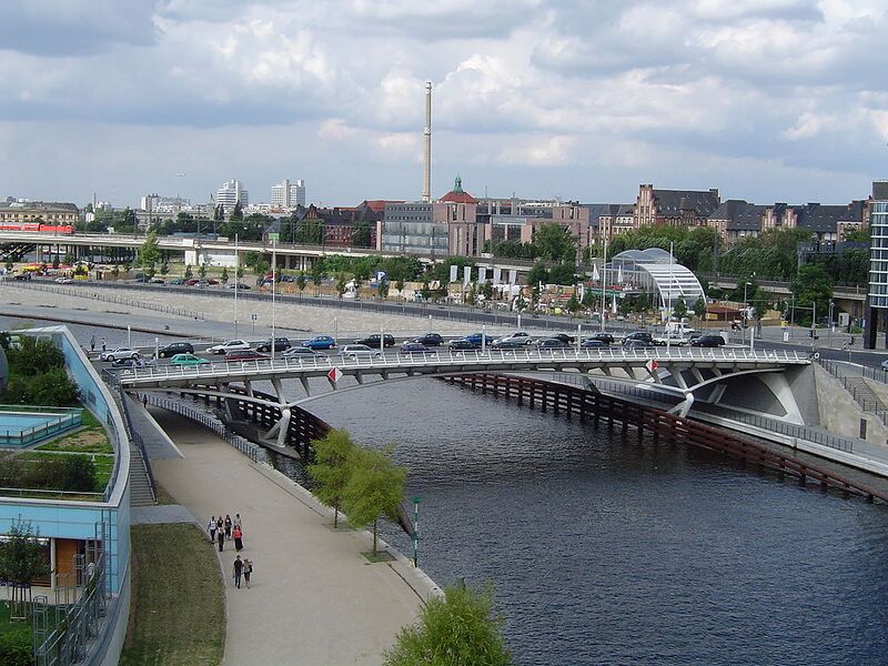 Archivo:Kronprinzenbrücke.JPG