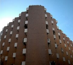 Edificio El Serrucho, Oviedo (1956)