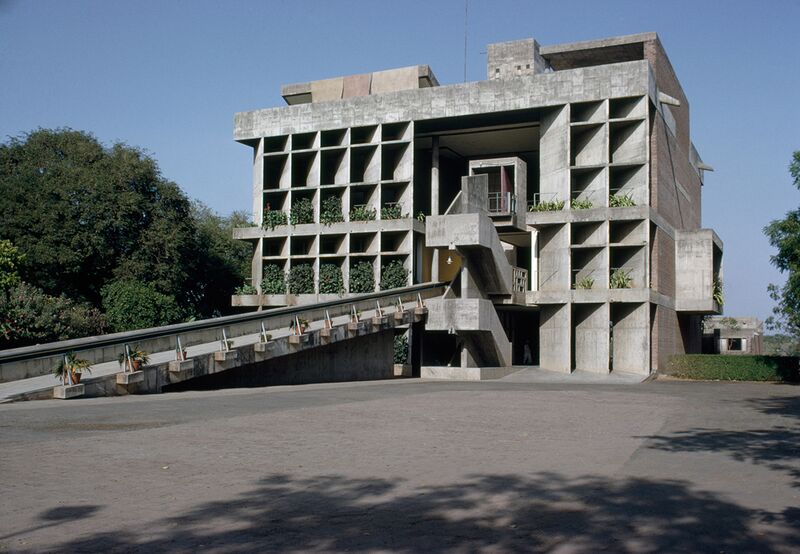 Archivo:Le Corbusier.Asociacion Hilanderos.9.jpg